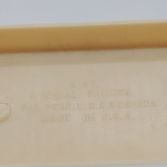 Renwal Table Set with Chairs Bonus Computer Dollhouse Furniture - Picture 4 of 5